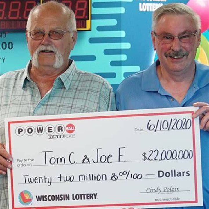 Do you have a better chance of winning the lottery with a quick pick?